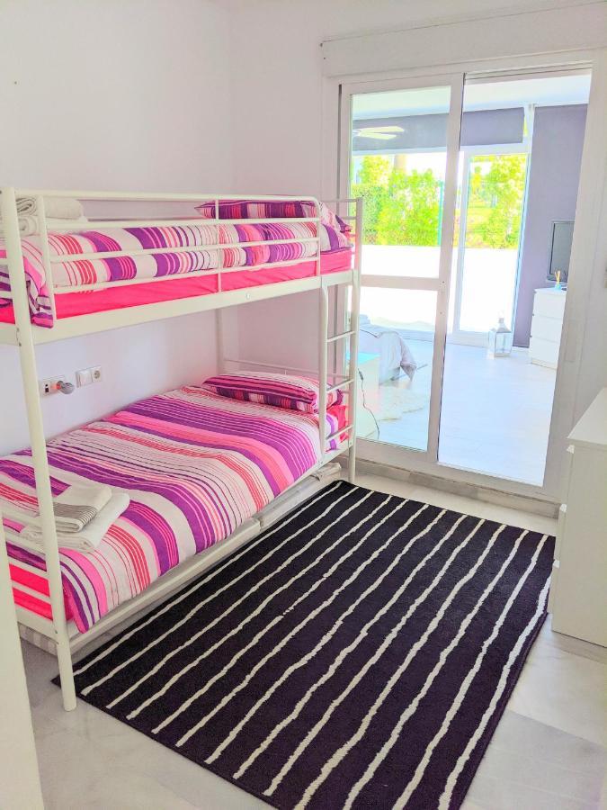 Apartment Lorcrimar V, *