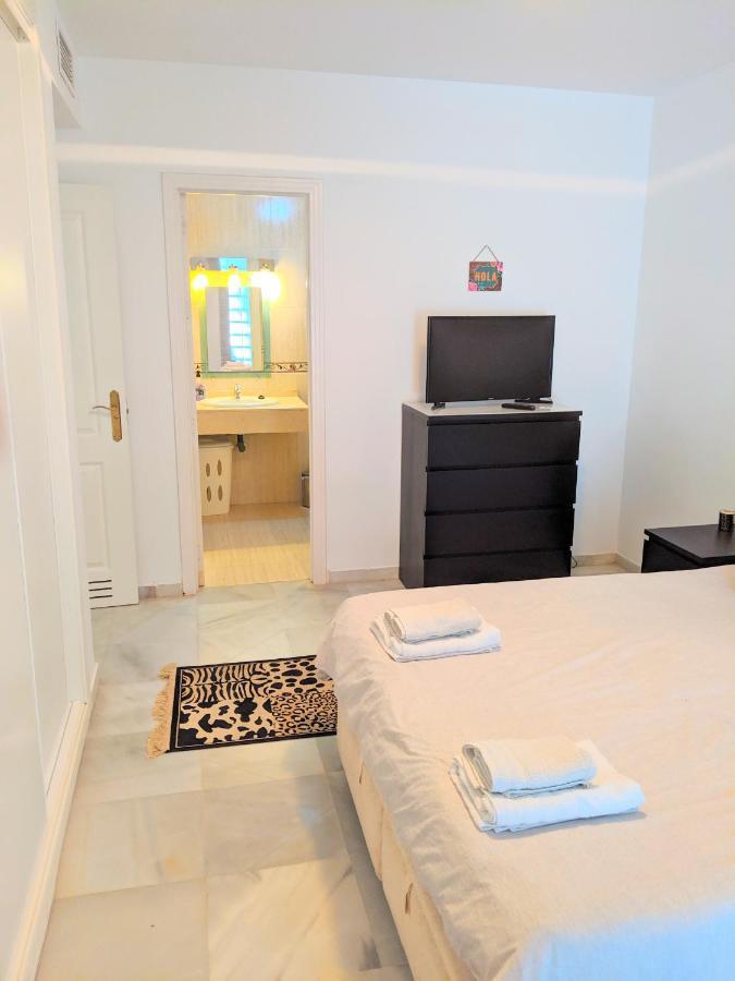 Apartment Lorcrimar V,